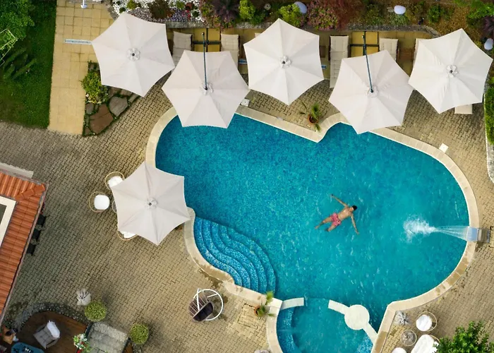 Boutique & Heaven Hotel