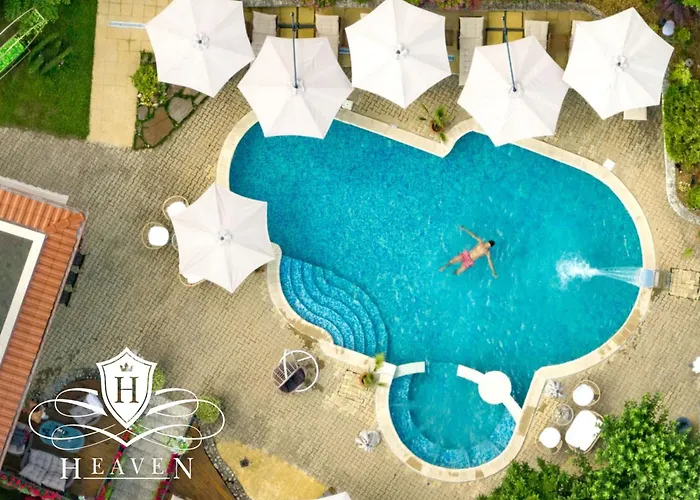 Boutique & Heaven Hotel 3*